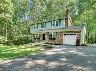 1651 Colonial Oak Ct, Huntingtown, MD 20639