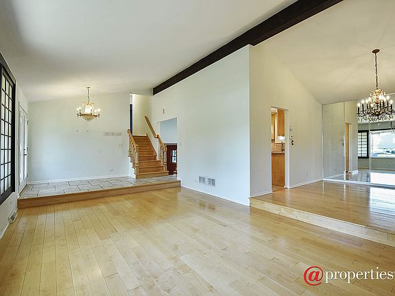 Living Room / Dining Room