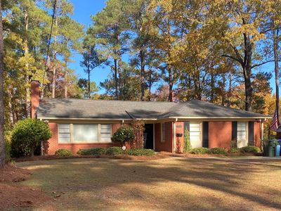1910 Lyon Rd, Fayetteville, NC, 28303