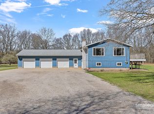 271 S Mill Iron Rd, Muskegon, MI 49442