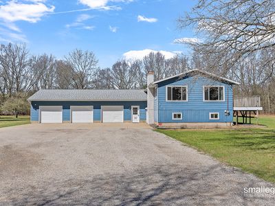 271 S Mill Iron Rd, Muskegon, MI, 49442