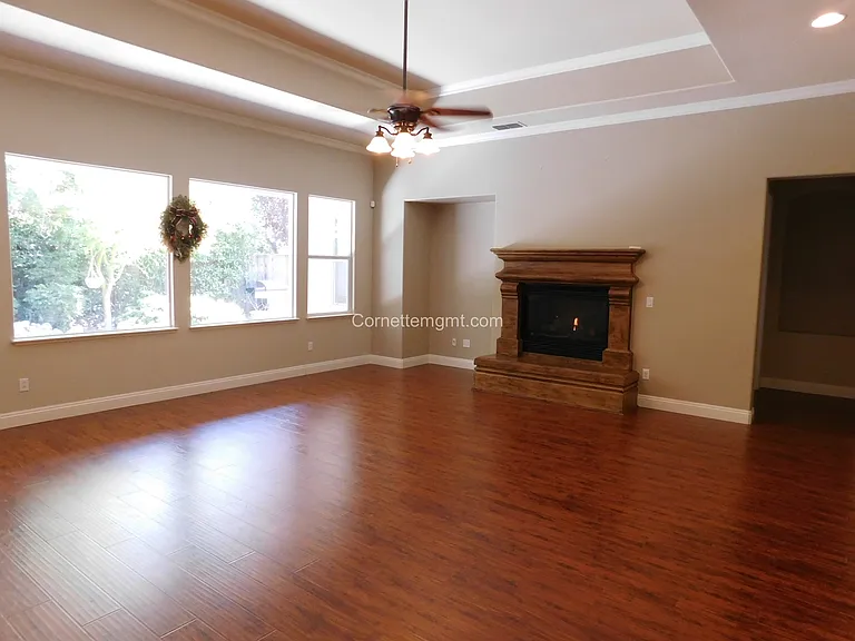 231 Lanfranco Cir — Photo 6