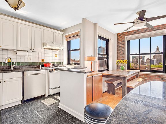 3rd image of 345 Clinton Ave APT 10C