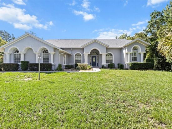 5705 N Bedstrow Blvd, Beverly Hills, FL 34465