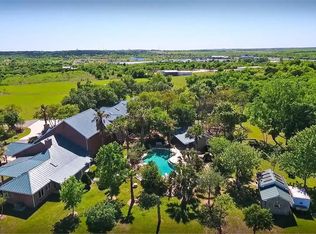321 Weiss Rd, New Braunfels, TX 78130