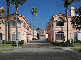 6641 72nd St, Paramount, CA 90723