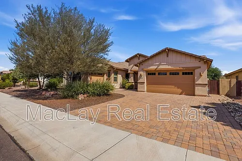 1142 E Bajor St Photo 1