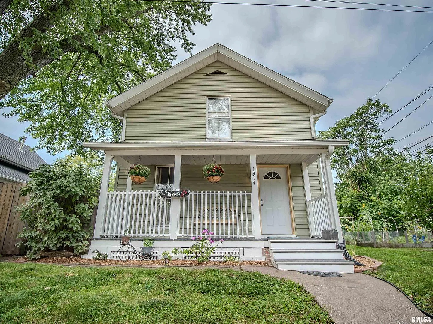 1314 Carey Ave photo 1