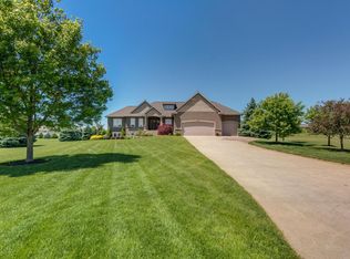 13223 Nelva Rose Ct, Coopersville, MI 49404