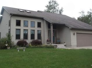 5828 Black River Rd, Croswell, MI 48422