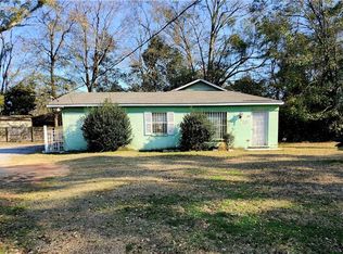 713 Pinehill Dr, Mobile, AL 36606