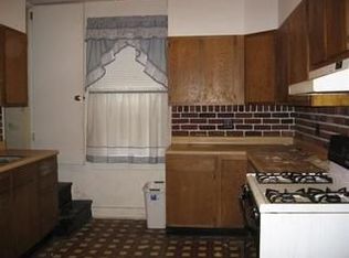 1120 Vernie Ave, Alton, IL 62002