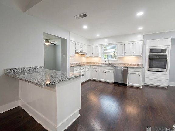 5th image of 1777 Rue Desiree