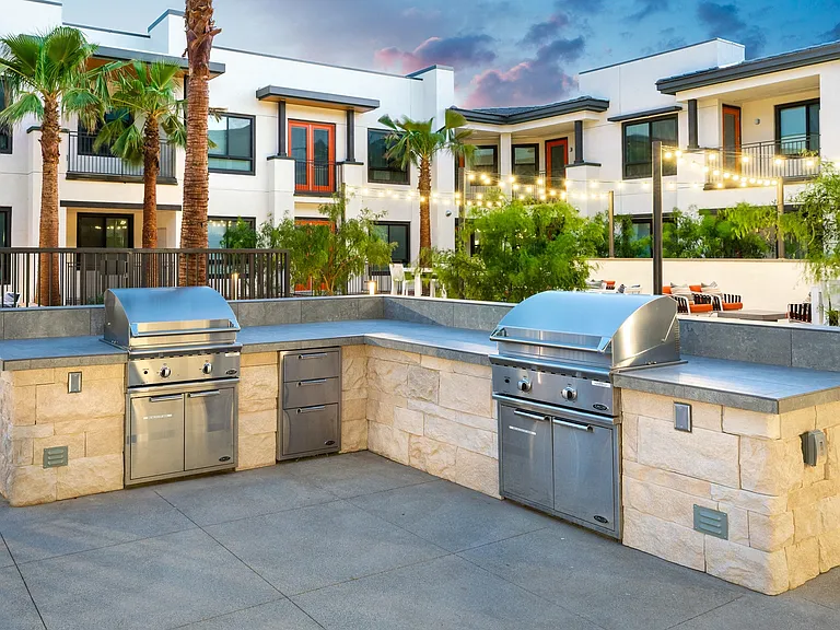 Everleigh Palm Desert 55+ Active Adult Apartment Homes — Photo 7