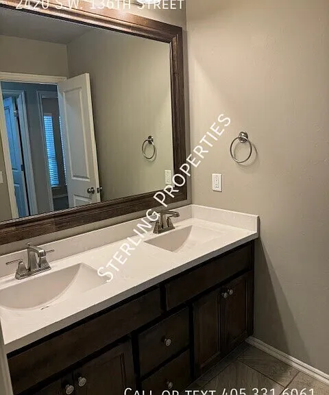 2420 SW 136th St — Photo 32
