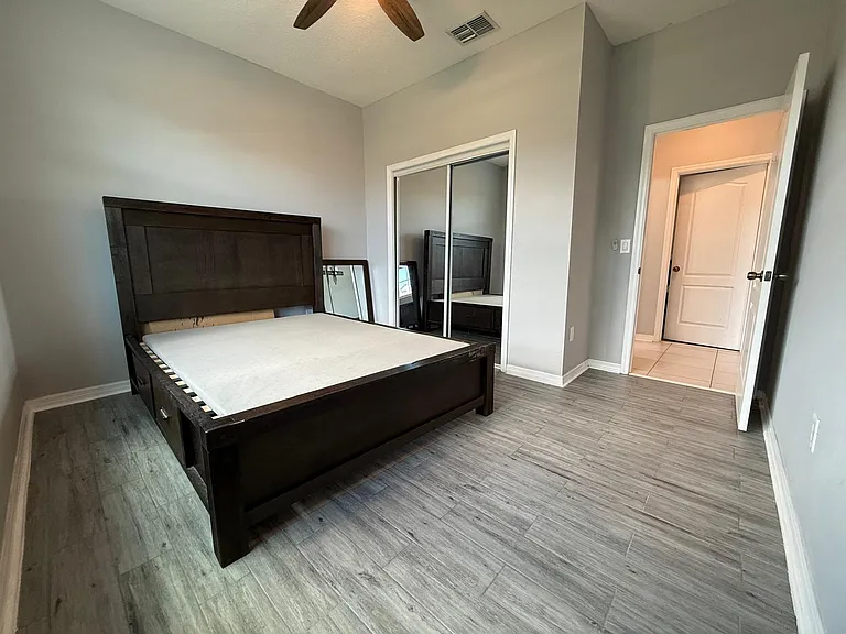 1165 Hilltop Pl — Photo 21