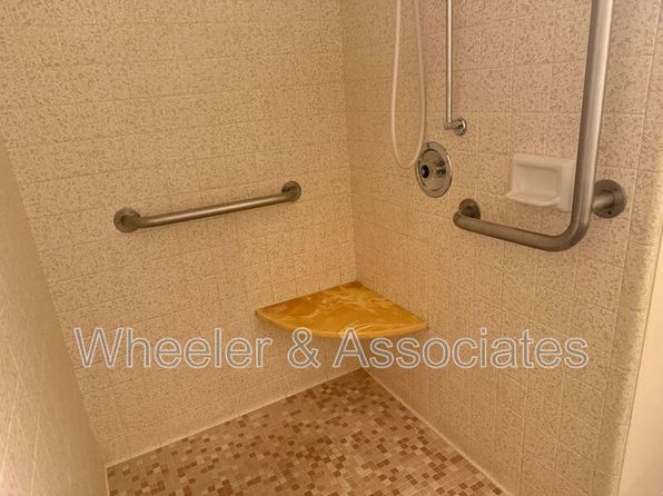 2650 Jefferson Ave #5