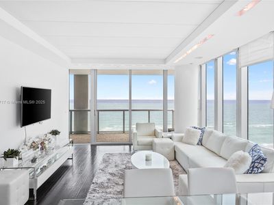 6799 Collins Ave APT 1005, Miami Beach, FL, 33141