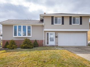 3315 Nottingham Dr, Parma, OH