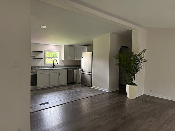 Family Room 1