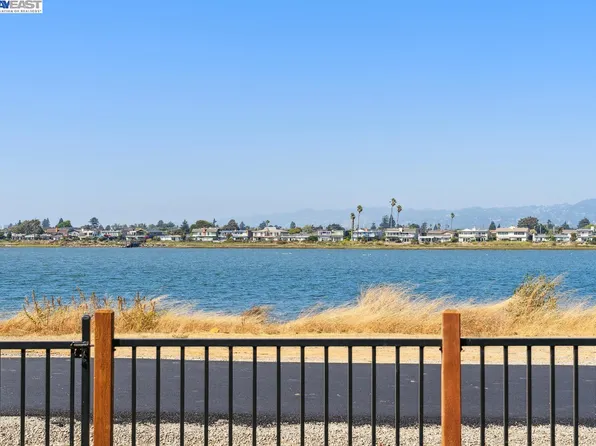 65 Bay Park Ter, Alameda, CA 94502