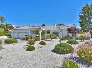 16163 Ridge View Dr, Apple Valley, CA 92307