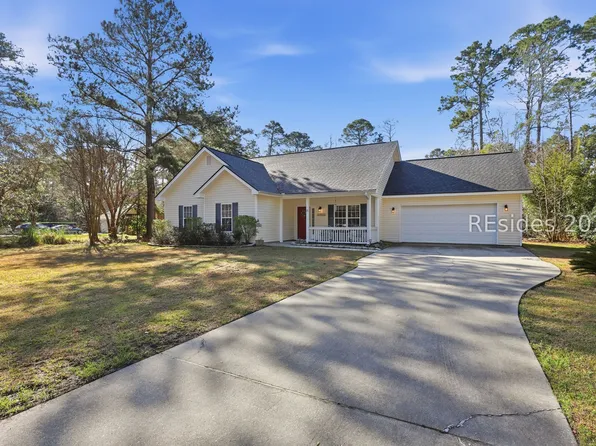 29 Royal Pines Blvd, Beaufort, SC 29907