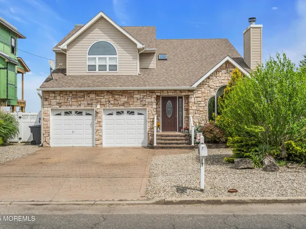 641 Bayview Drive, Toms River, NJ 08753