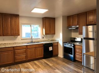 1186 McConnell Ave, Santa Rosa, CA 95404