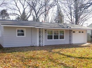 735 White Pigeon Rd, Constantine, MI 49042