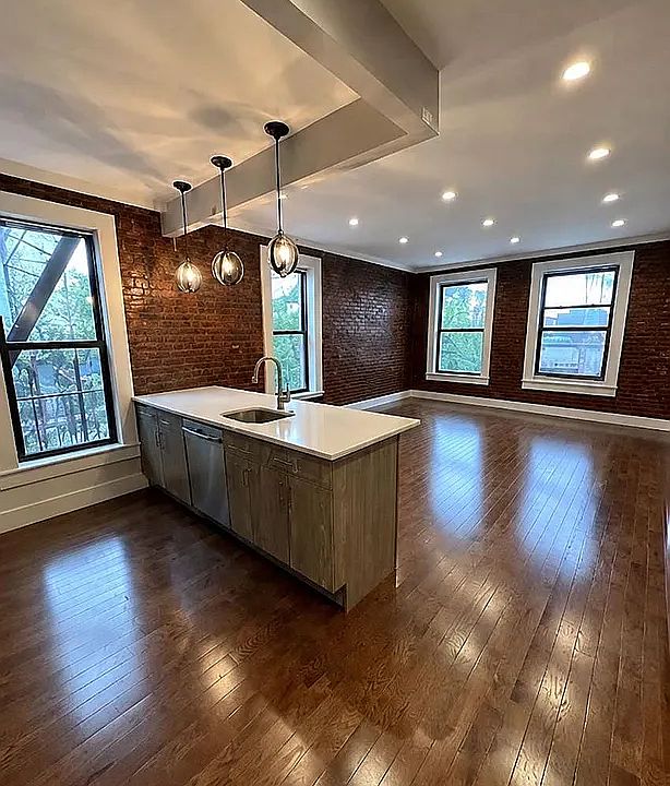 1st image of 247 Linden Blvd #9