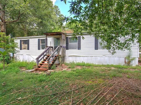 137 Oakwood Cir, Chatsworth, GA 30705
