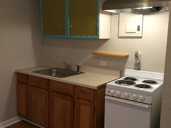 5th image of 1547 W Huisache Ave