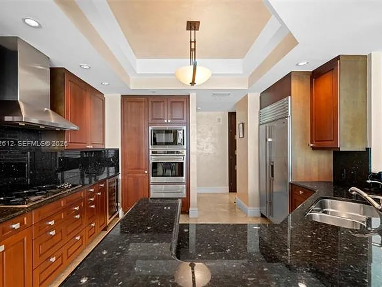 10295 Collins Avenue Cu #1605 — Photo 30