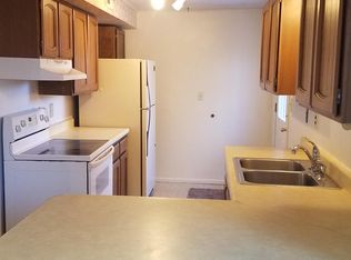 1304 Hillcrest Dr, Fort Collins, CO 80521