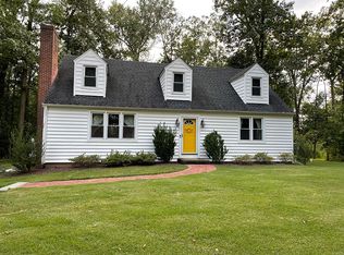 4870 Harrison Rd, Doylestown, PA 18902