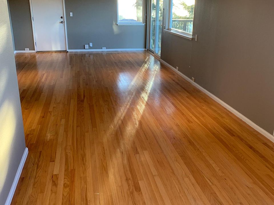 Living room / dining room