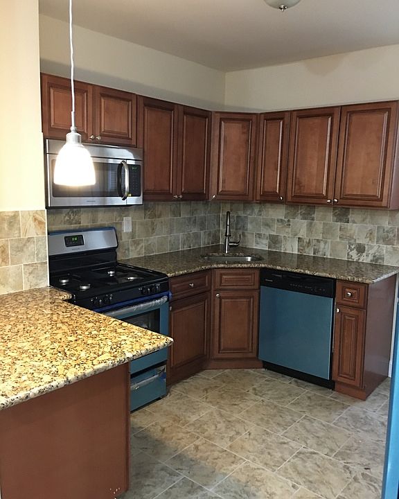 1st image of 107-50 125th St #2b