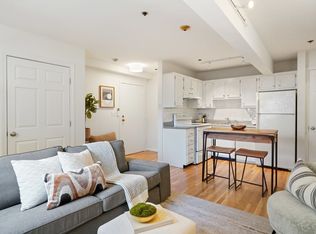 184 Bunker Hill St APT 4, Boston, MA 02129