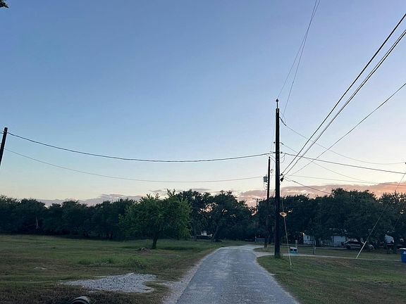 5th image of 3257 Pruitt Rd