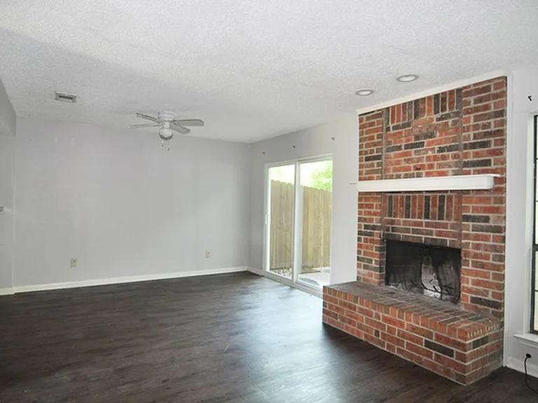 5502 Loving Drive — Photo 20