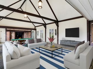 129 Hickok Rd, New Canaan, CT 06840