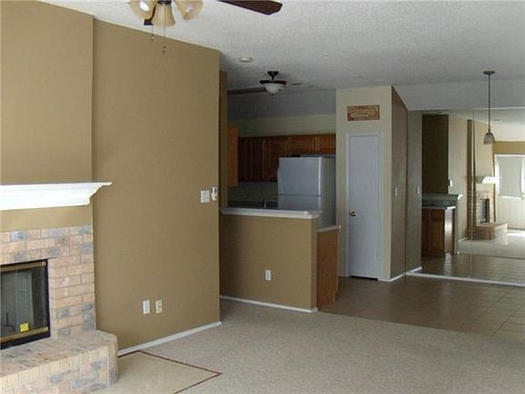 4th image of 3125 Summerfield Ln