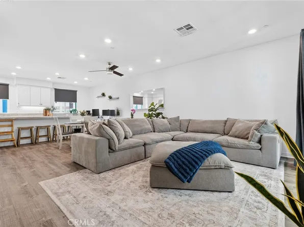 26966 Mosswood Way, Valencia, CA 91381