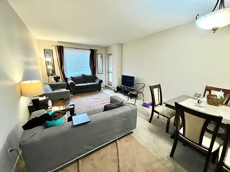 136 C Sandpiper Rd — Photo 1