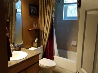 31623 Bearded Oak Dr, Zephyrhills, FL 33543