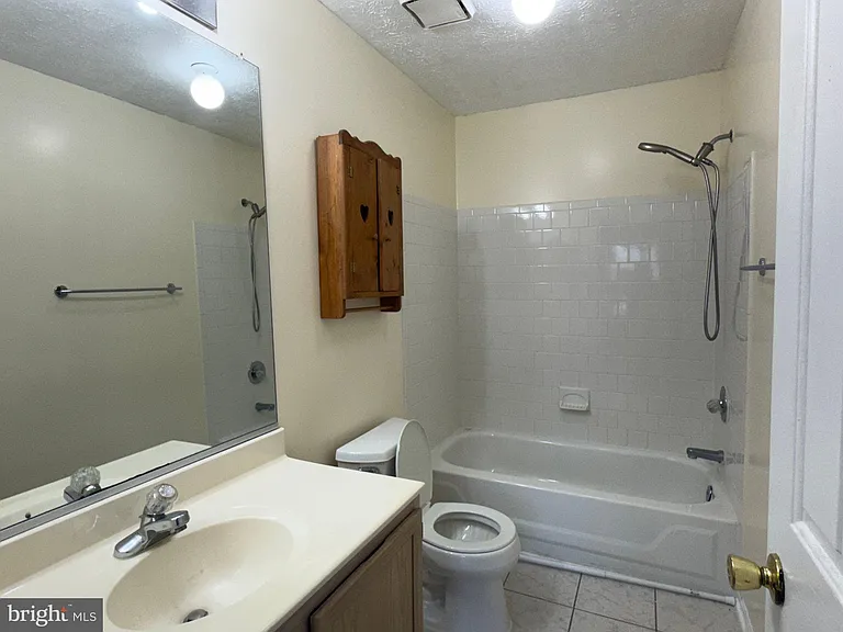 9324 Daly Ct — Photo 20
