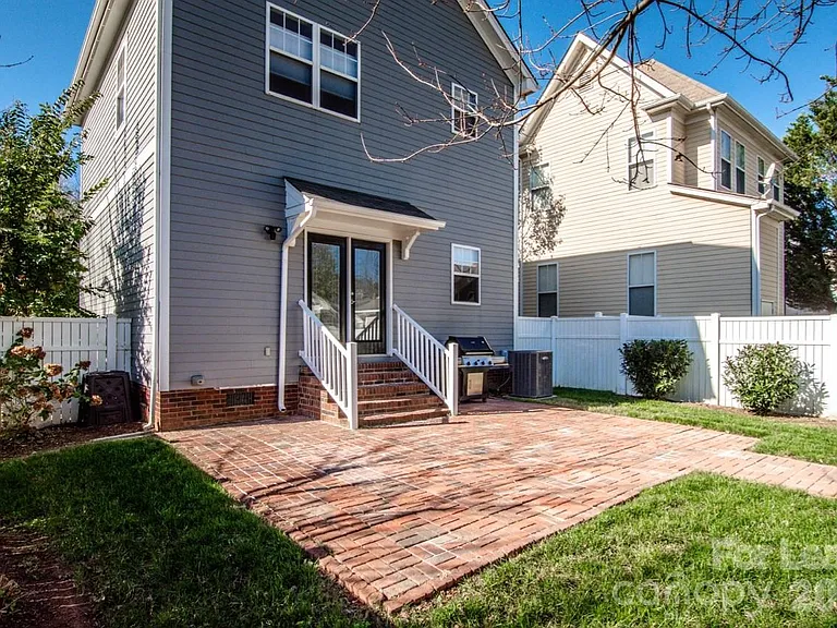 8147 Townley Rd — Photo 18
