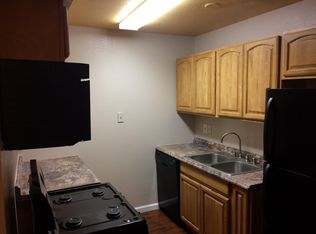 10277 Mills Station Rd APT 8, Rancho Cordova, CA 95670