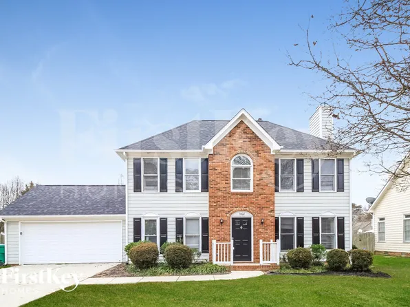 3302 Sparrowhawk Dr, High Point, NC 27265